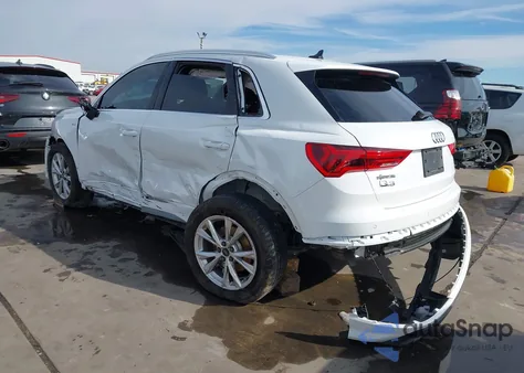 2023 Audi Q3 Premium 45 Tfsi S Line Quattro Tiptronic z USA, uszkodzony, nr VIN WA1DECF39P1136664